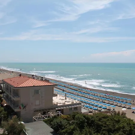 Casa Grazia A 100m Dal Mare Marina Di Castagneto מרינה די קסטנייטו קרדוצ'י